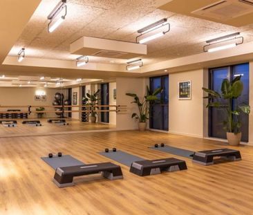 3 bedroom apartment to rent - Photo 3