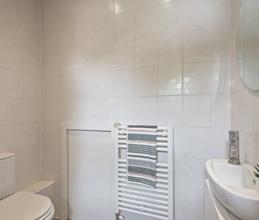 27 THE MEWS, BENTLEY LANE Leeds - LS6 4AJ - Photo 1