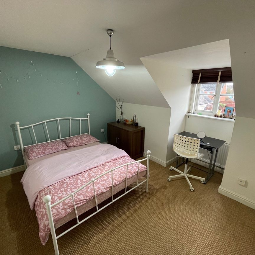 Caddow Road, Norwich - Photo 1