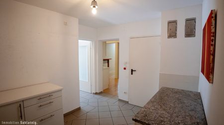 REPRÄSENTATIVE ARCHITEKTENVILLA IN GEHOBENER WOHNLAGE mit Pool, Wellness und einzigartigem Panoramablick! - Photo 4