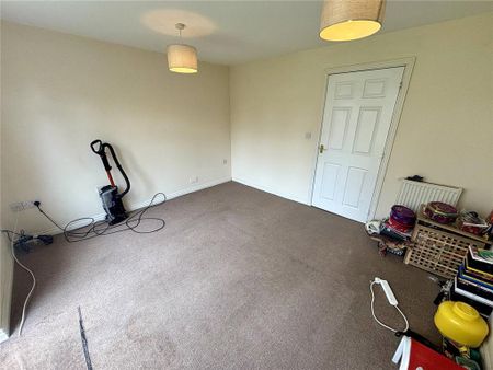 2 bedroom terraced house to rent - Photo 4