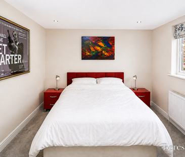 8 bedroom detached house to rent - Photo 4