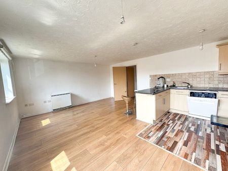 2 Bed Flat, Somerset Hall, N17 - Photo 2