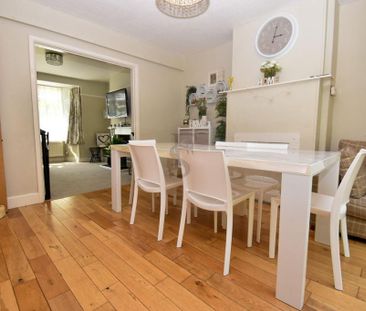 3 bedroom semi-detached house to rent - Photo 6