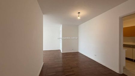 Jardim América: 3 Dorm | 1 Suíte | 1 Vaga | 129 m² úteis - Photo 2