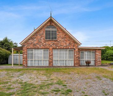 A private haven with endless possibilities - Photo 2