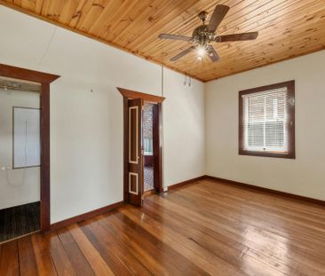 Unique Property in Kurri Kurri! - Photo 3