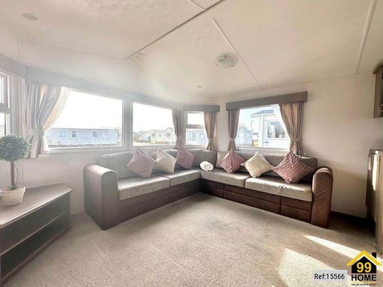 3 bed Park Home in 1 Seaview Road , St Osyth, CO16 8SG - Photo 1