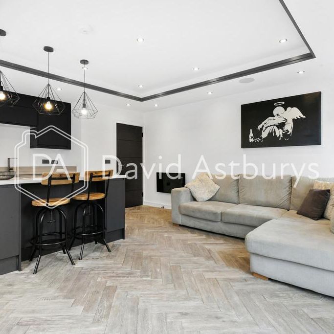 3 bedroom flat to rent - Photo 1