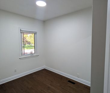 For Lease - 54 Twenty Third Street, Toronto, Ontario - Photo 2