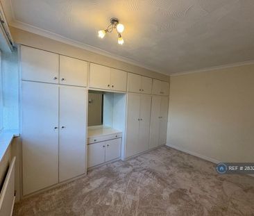 2 bedroom bungalow to rent - Photo 3