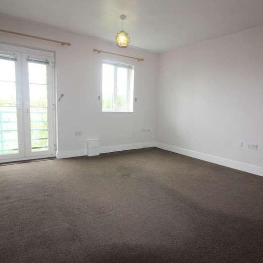 Russell Walk, Exeter, EX2 - Photo 1