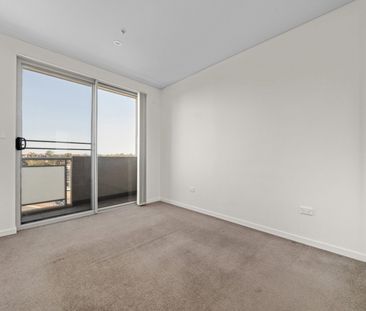 1 Bedroom Unit With Oversized Balcony - Photo 3