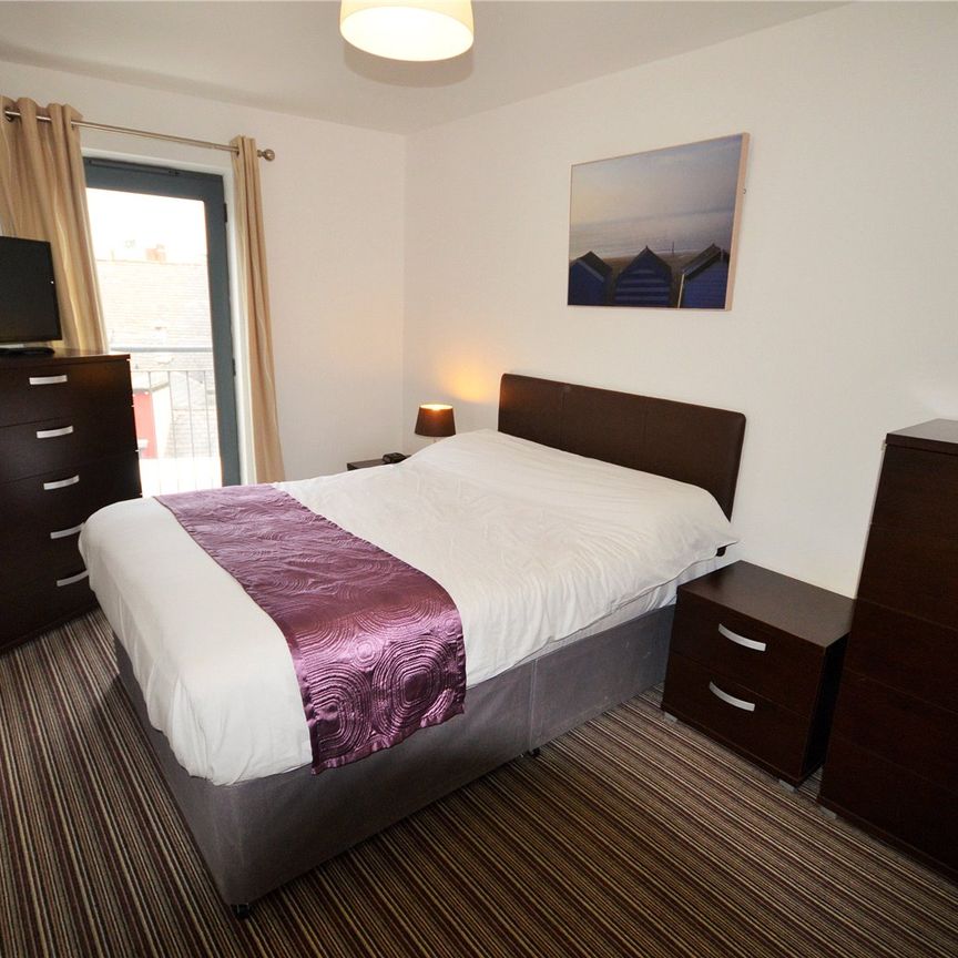 2 bedroom apartment to rent The Chimes, 20 Vicar Lane, Sheffield, S1 - Photo 1