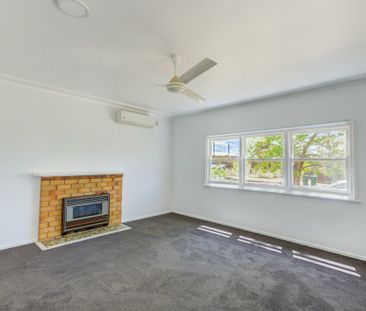 Newly renovated two bedroom unit in South Tamworth - Photo 2