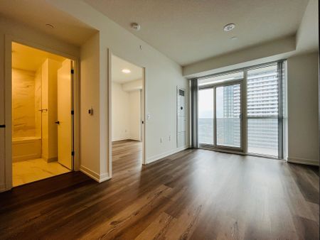 For Lease - 28 Interchange Way Unit# 4101, Vaughan, Ontario - Photo 4