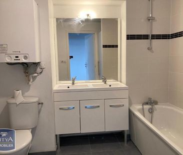 Location Appartement 4 pièces 90m² TOURCOING 59200 - Photo 2