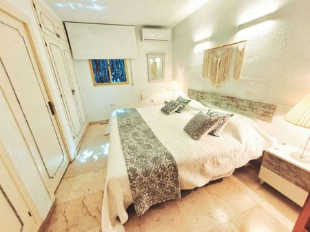 4 bedroom luxury Villa for rent in Nueva Andalucia, Spain - Photo 5