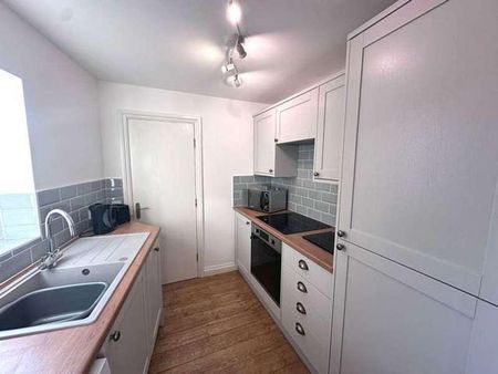 Hill Lodge, Hall Street, Dalton-in-furness, LA15 - Photo 5