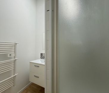 Location Appartement 2 pièces 33m² LILLE 59000 - Photo 4