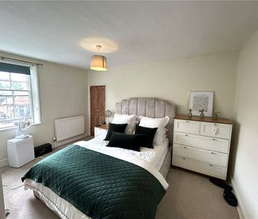 Available mid-November, 2 Manor Flats is a welcoming two bedroomed apartment situated in the sought-after village of Aldborough and located only a short distance away from an excellent selection of amenities in the nearby market town of Boroughbridge. - Photo 4
