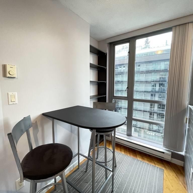 6XX 501 501 PACIFIC ST STREET, Vancouver, British Columbia - Photo 1