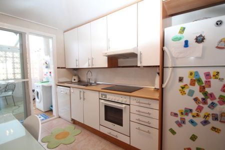 Apartamento bajo en Dehesa de Campoamor. Temporada - Photo 3