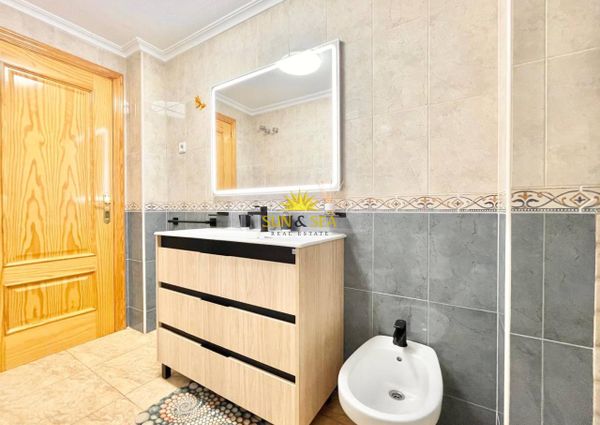 TWO-BEDROOM APARTMENT – LOS ALCÁZARES