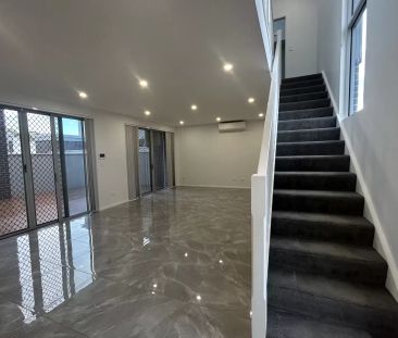 Executive Lifestyle - Photo 1