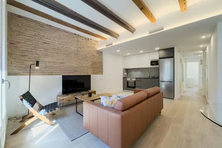 Carrer de Tapioles, Barcelona, Catalonia 08004 - Foto 4