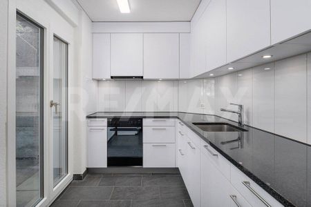 Traumlage mit 180° See- und Bergsicht - Photo 2