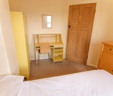 211 Tang Hall Lane - Photo 4