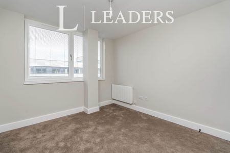 1 bedroom apartment to rent Compass Point, 450 Romsey Road, Southampton, SO16 - Photo 5