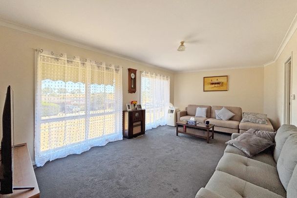 Family Home - Photo 1