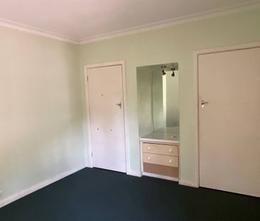 37 Fahey Stret, Shepparton - Photo 4