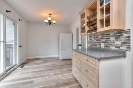 For Lease - 170 Wheatfield Crescent Unit# UPPER, Kitchener, Ontario - Photo 4