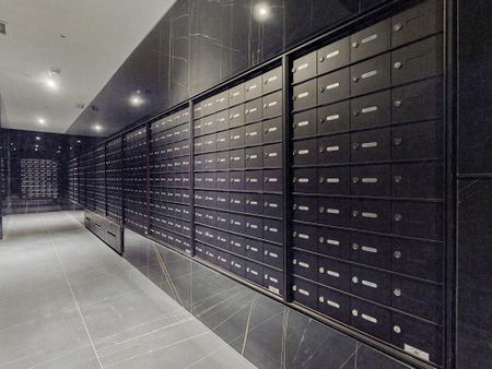 For Lease - 11 Yorkville Avenue Unit# 3509, Toronto, Ontario - Photo 2