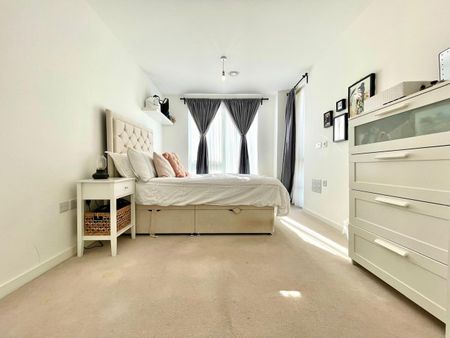 1 Bed Flat, Chorley Court, E14 - Photo 4