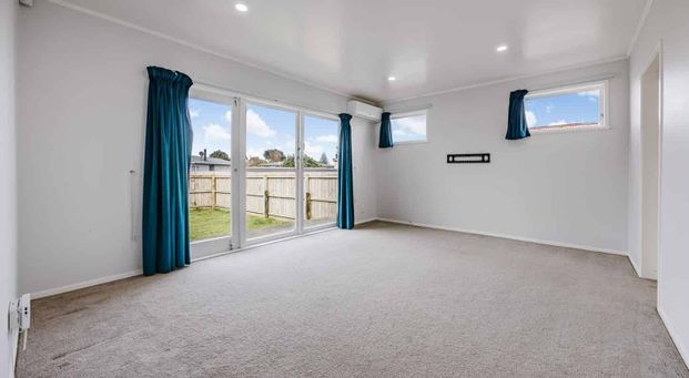 Paradise on President - Photo 1