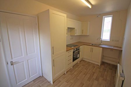 1 bedroom apartment to rent - Photo 4