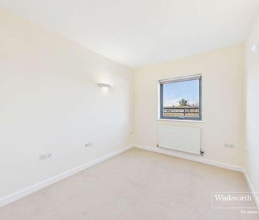 Alexander Court, Sunningdale Gardens, Kingsbury, London, NW9 - Photo 3