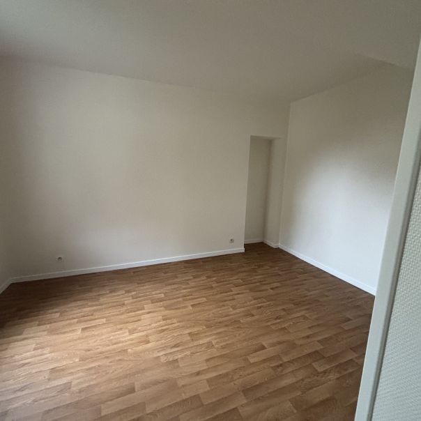 1 Maison T4 de 61.85 m² - Photo 1