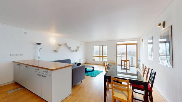 3 bedroom apartment to rent - Photo 1