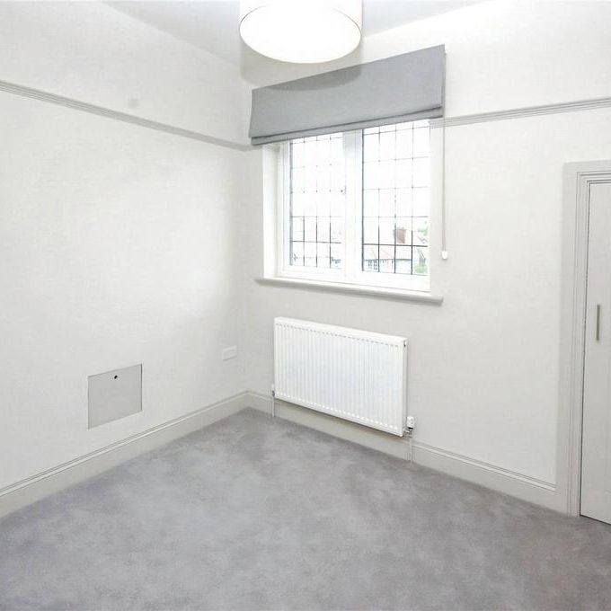 4 bedroom semi-detached house to rent - Photo 1