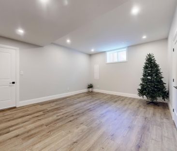 For Lease - 116 Pinegrove Avenue, Toronto, Ontario - Photo 5