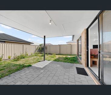 14A Palmerston Loop, Hilbert, WA 6112 - Photo 4