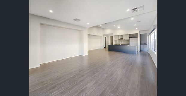 Stunning Four-Bedroom Home in Jubilee Estate - Photo 1