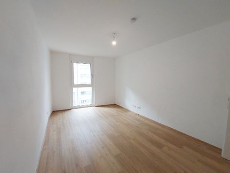 Gemütliche und moderne 2-Zimmer-Wohnung mit Balkon - Photo 4