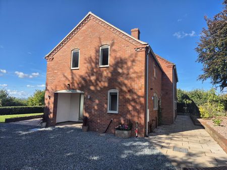 4 bedroom house to rent - Photo 3