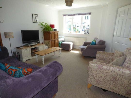 Knights Mead, Chudleigh-knighton, TQ13 - Photo 1